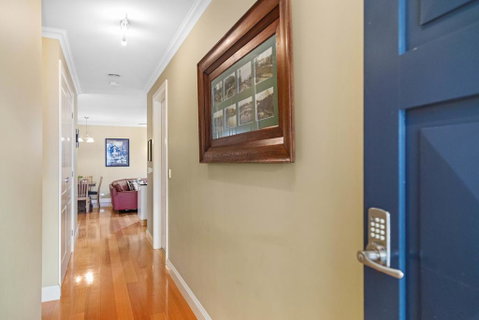 Domain Two Apartment - Tourism Guide 2