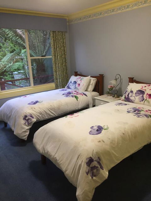 Donalea Bed And Breakfast & Riverview Apartment - Travel Search 1