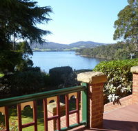 Donalea Bed and Breakfast  Riverview Apartment - Travel Search