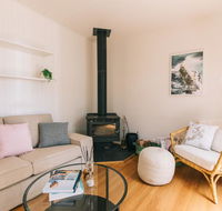 DOVESTONES BY THE SEA - INVERLOCH - Tourism Guide