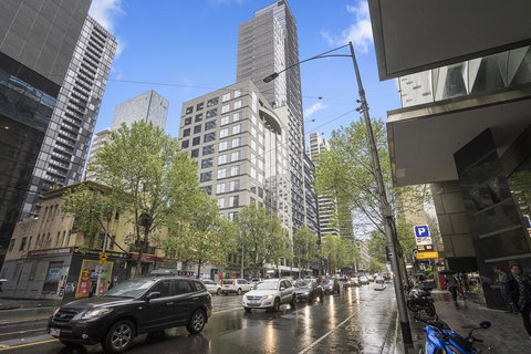 DreamHost Apartments At Carlson View - Tourism Guide 1