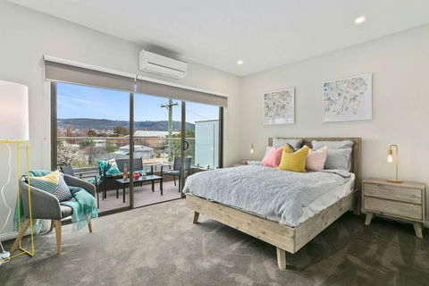 Dromana 300m Beach Shops And Cafes Table Tennis - Travel Search 0