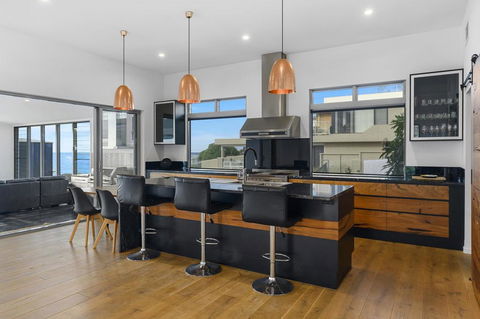 Due North Beach House - Travel Search 3