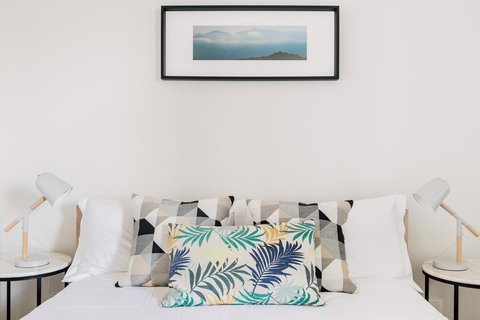 East Aroma CBD Hotel Apartment - Tourism Guide 1