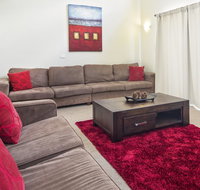Eclipse 5- Spacious Townhouse - Tourism Guide