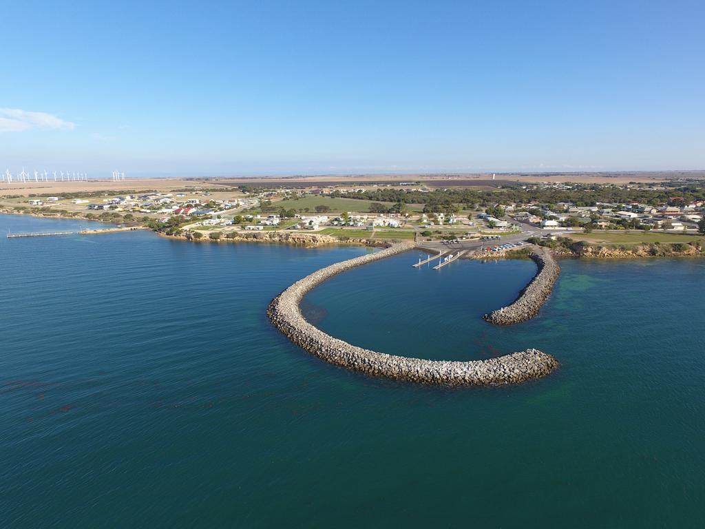 Edithburgh SA Travel Search