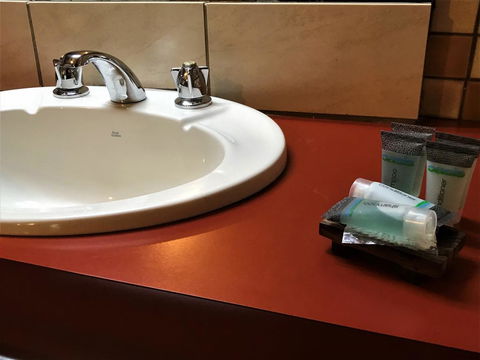 Eildon Lake Motel - Tourism Guide 2