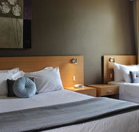 El Toro Motor Inn - Tourism Guide