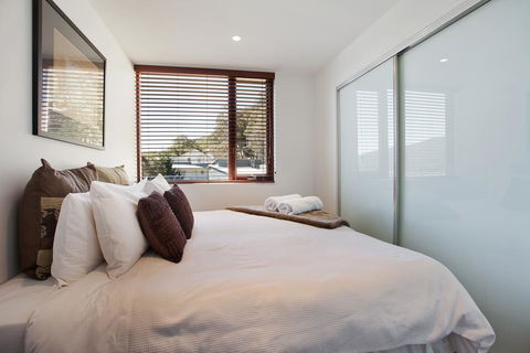 Elevation Apartments - Cruises Travel 1