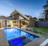 Elsternwick Paradise love where you live - Travel Agents
