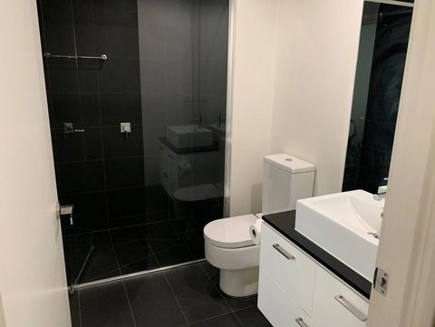 Essendon Apartments - Travel Agents 3