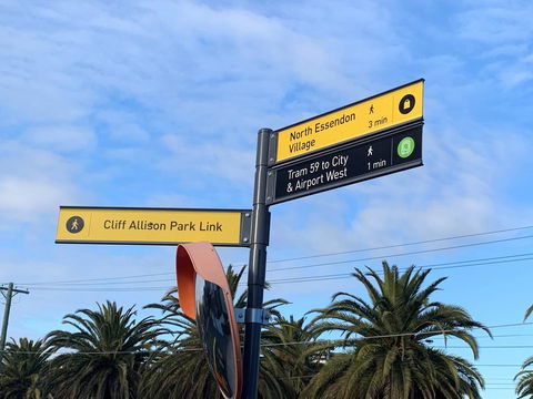 Essendon Apartments - Travel Agents 2