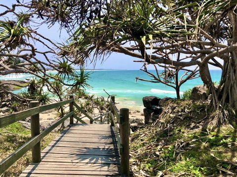 EXTRA LARGE 2 Bed Apartment - 3 Pools And Spa - Mountain View - BEACHFRONT LOCATION CABARITA BEACH - Travel Search 0
