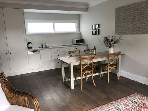 Fig Tree Cottage - Tourism Guide 3