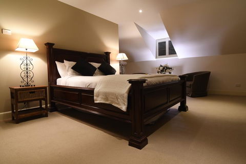 Fitzroy Inn Historic Retreat Mittagong - Travel Agents 2