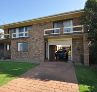 Flat 1/15 Dalmeny Drive - Cruises Travel