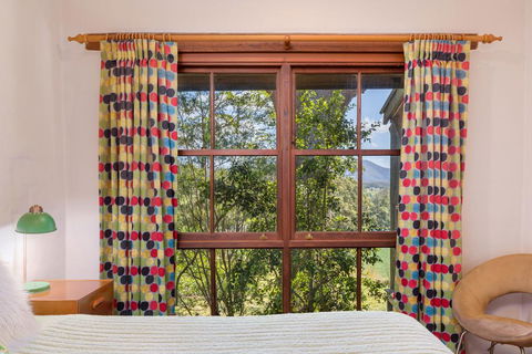 Orara Glen Pty Ltd- Friday Creek Retreat - Tourism Guide 2