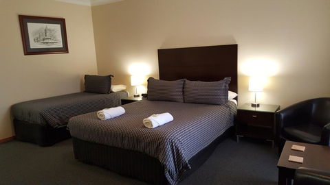 Gateway Motor Inn - Cruises Travel 3