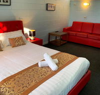 Gazebo Motor Inn - Cruises Travel