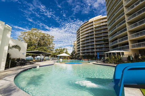 Gemini Resort - Cruises Travel 0