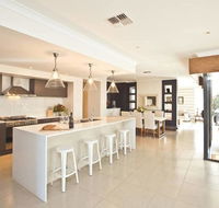 Getaway on Poplars - Comfortable and well-appointed - Travel Search