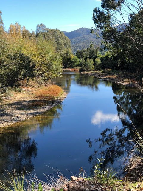 GGs By The River - Travel Search 1