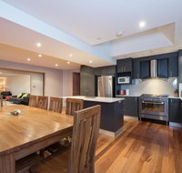 Gippsland Twelve-Spacious and Central with off street parking - Tourism Guide