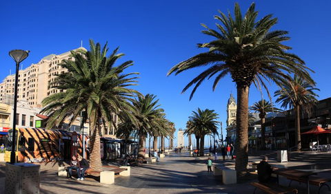 Glenelg Private Studio - Tourism Guide 1