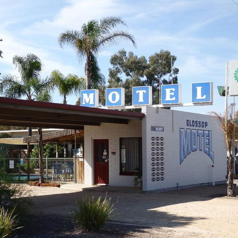 Glossop Motel - Travel Search 3