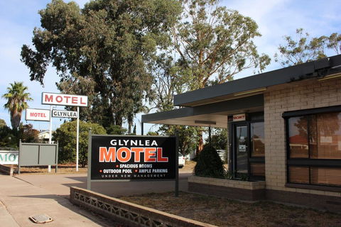 Glynlea Motel - Travel Agents 0