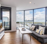Golden Box Hill Apartment - Travel Search