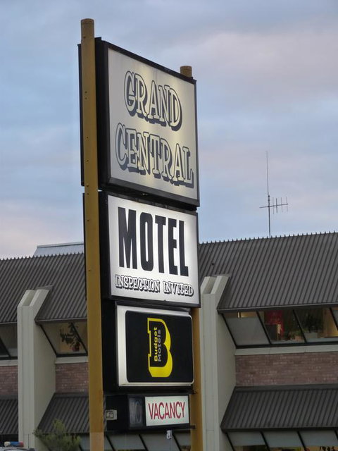 Grand Central Motel - Tourism Guide 3