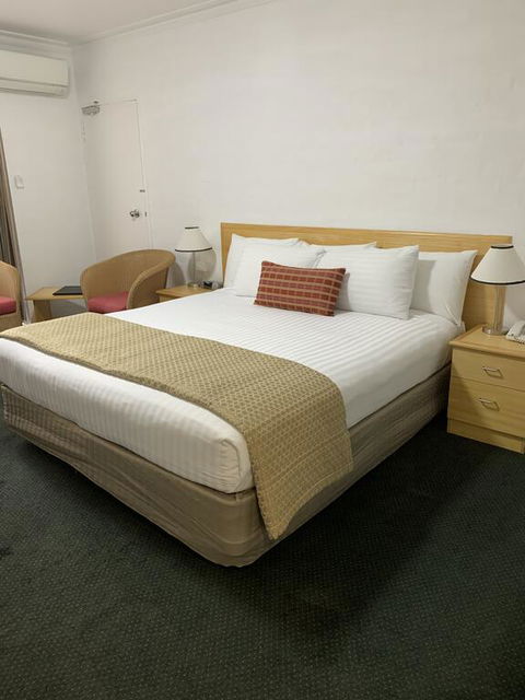 Grand Country Lodge - Travel Agents 2