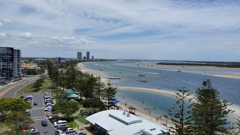 Grand Hotel Apartments Gold Coast By Owner - Cruises Travel 0