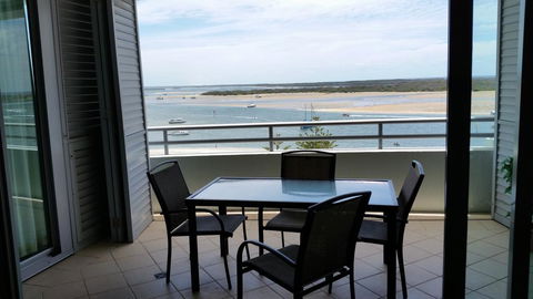 Grand Hotel Apartments Gold Coast By Owner - Cruises Travel 3
