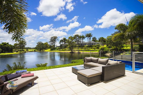 Grand Oasis At Sanctuary Cove - Travel Search 0