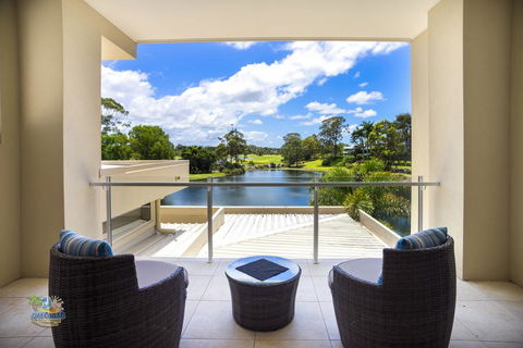 Grand Oasis At Sanctuary Cove - Travel Search 3