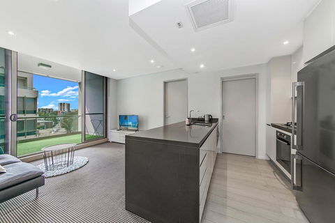 Green Square: Stylish Cozy Apartment In SYDNEY - Travel Search 0