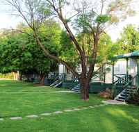 Gundagai Cabins  Tourist Park - Travel Agents
