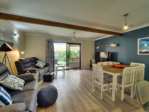 Harbour Court On The Bay - Tourism Guide 0