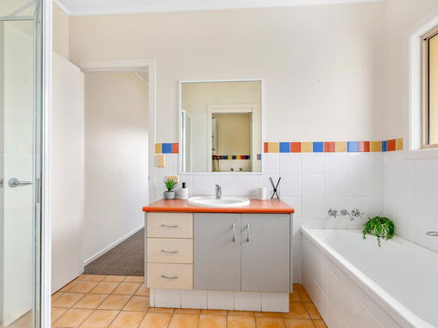 Hastings Cove Apartments - Tweed Coast Holidays - Travel Agents 2