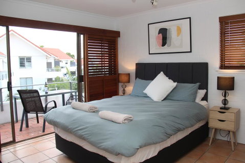 Haven On Noosa Hill - Sunset Views, Pools, Spa - Tourism Guide 3