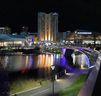Hello Adelaide Motel and Apartments - Travel Agents