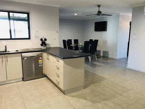 Hervey Bay Holiday Home - Travel Search 2