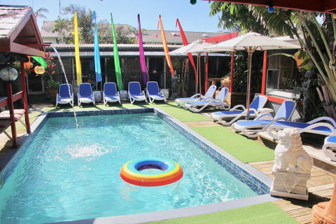 Hideaway Noosa Men Only Beach Resort - Travel Search 2