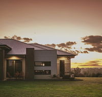 Hillcrest - Tourism Guide