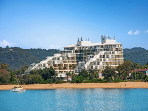Hinterland Luxury - 1 Bedroom Hinterland View Apt - Cruises Travel 1
