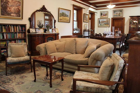 Historic Merryville Homestead - Travel Agents 3