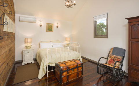 Historic Timboon House Stables & Gardens - Cruises Travel 2