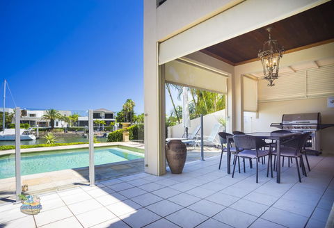 Holiday Home Luxe @ Sanctuary Cove - Tourism Guide 2